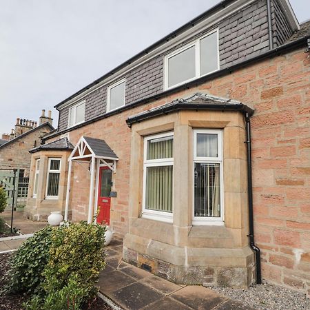 16 Fairfield Road Villa อินเวอร์เนส ภายนอก รูปภาพ