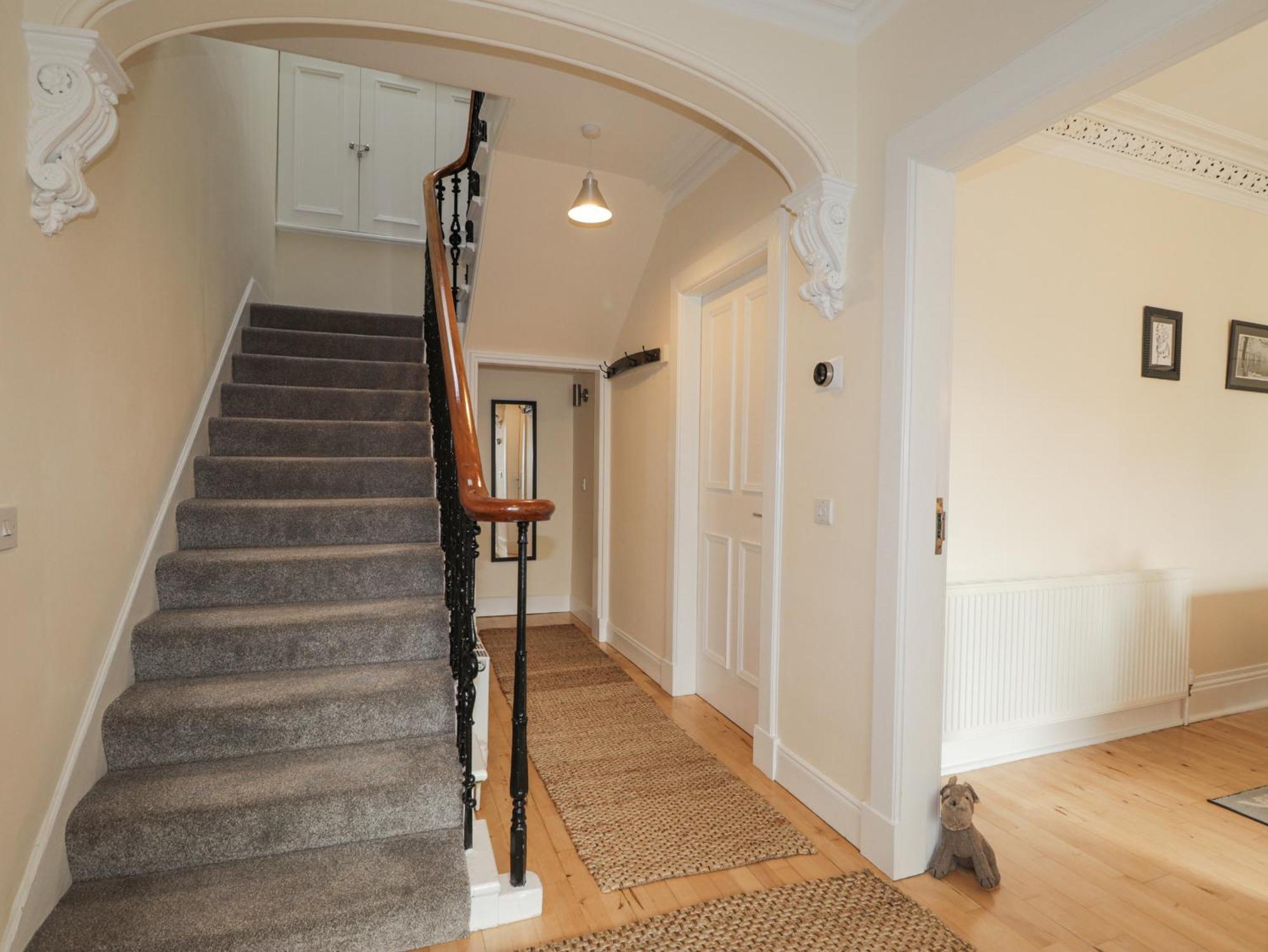 16 Fairfield Road Villa อินเวอร์เนส ภายนอก รูปภาพ