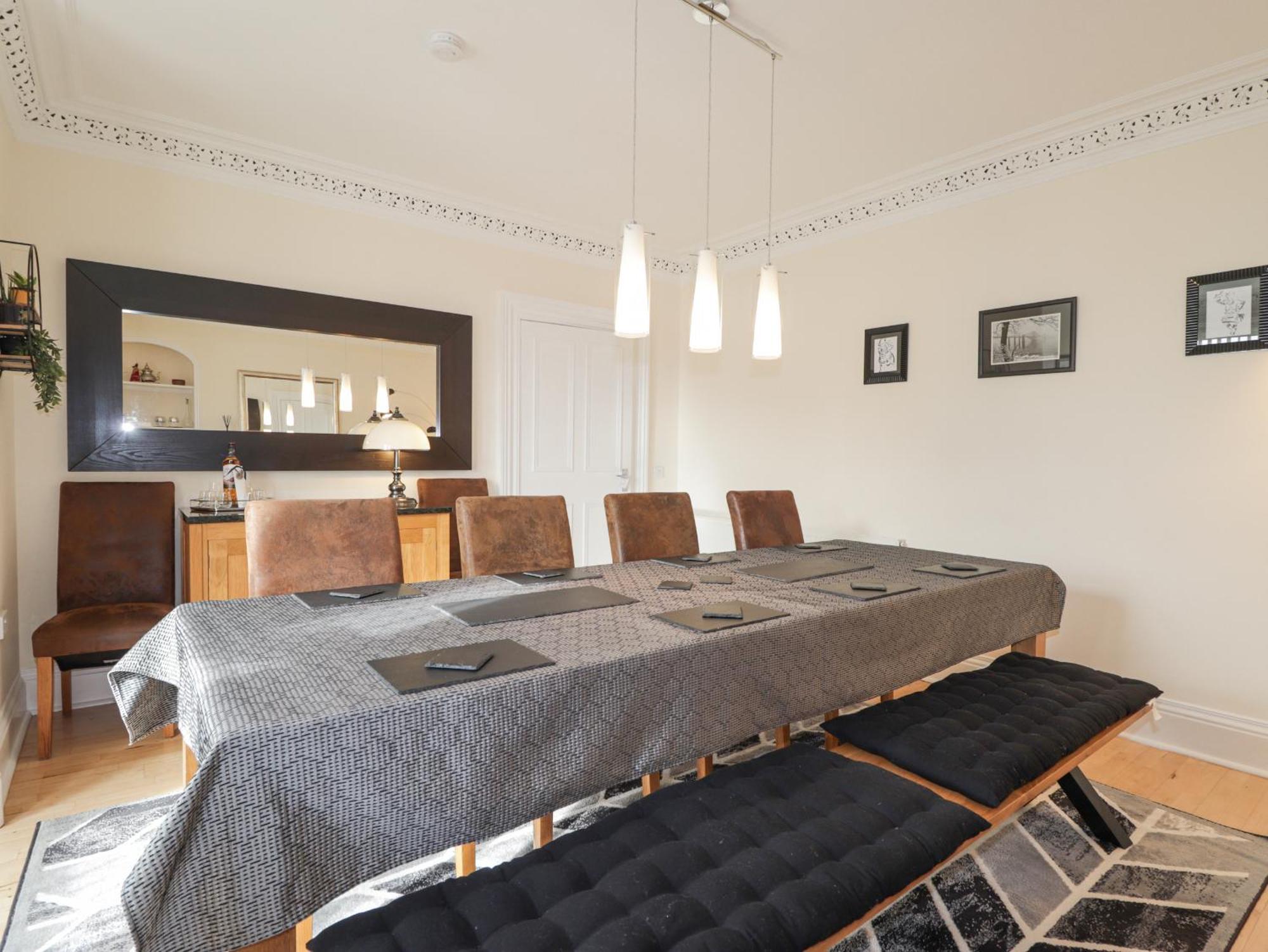 16 Fairfield Road Villa อินเวอร์เนส ภายนอก รูปภาพ