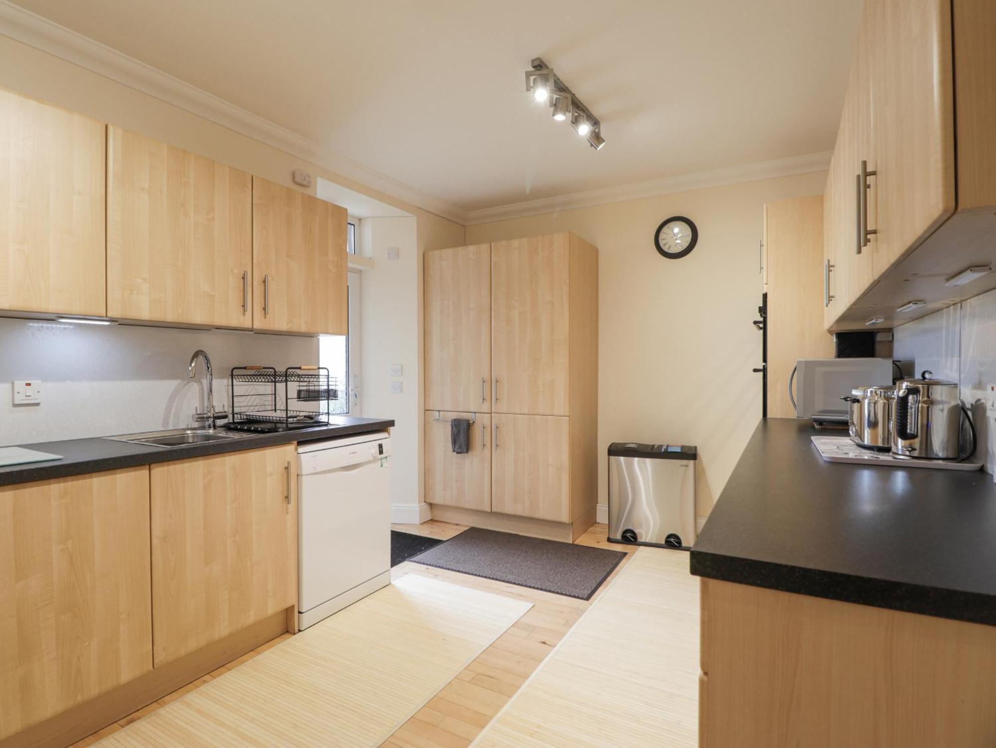 16 Fairfield Road Villa อินเวอร์เนส ภายนอก รูปภาพ